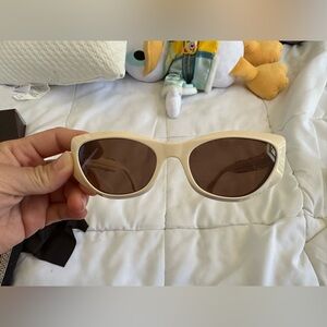 FENDI V1 Fendace Acetate Sunglasses white Beige Gold